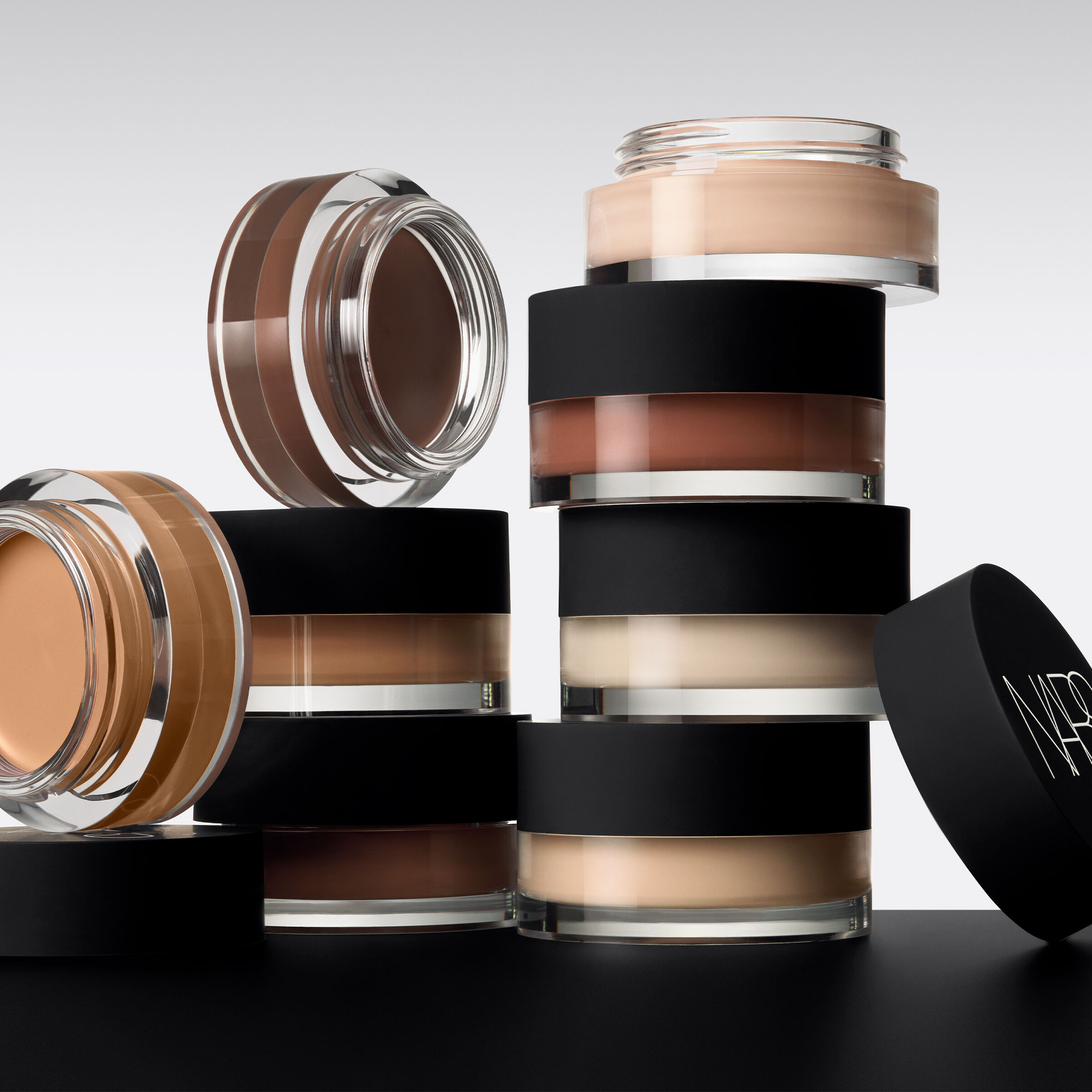 Display Product shot 2 of Soft Matte Complete Concealer, 