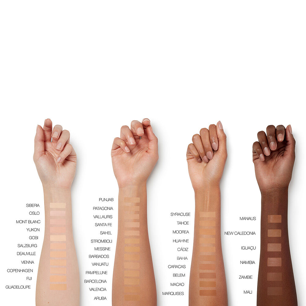 Display Product shot 4 of Sheer Glow Foundation, Càdiz