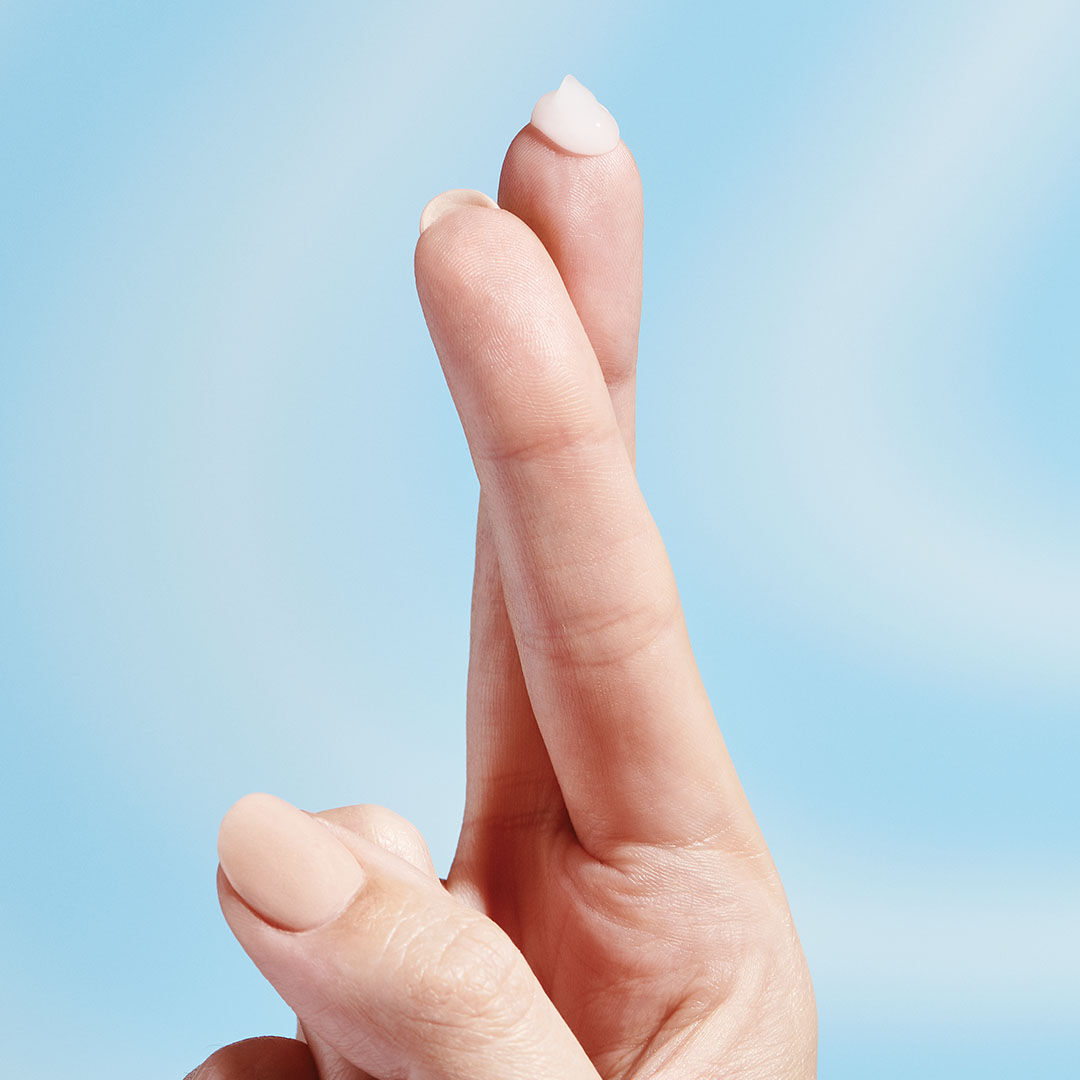 Display Product shot 4 of B-Hydra™ Intensive Hydration Serum with Hyaluronic Acid, 